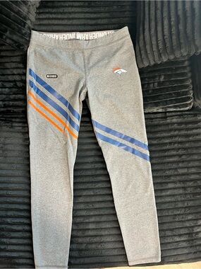 Under Armour NFL Women’s Denver Broncos Gray Athletic Leggings